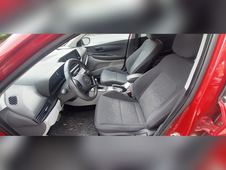 Hyundai BAYON 1.0 foto 6